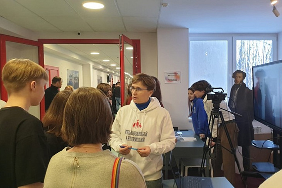 Студенты СО «Инклюзивный английский» — активные участники Летнего дня открытых дверей в МАУ